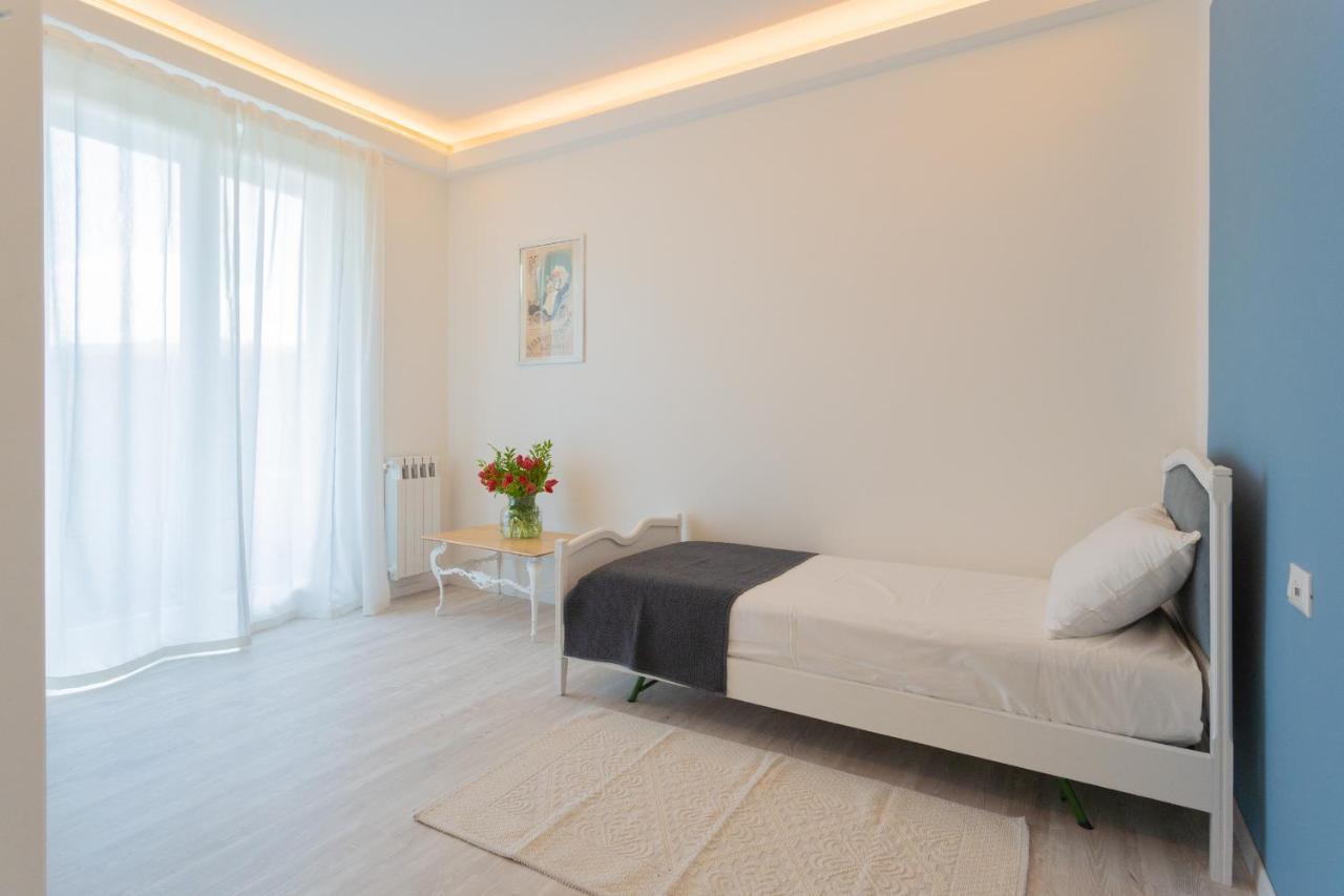 Acqua Chiara Apartment By Rent All Como Dongo Exterior photo